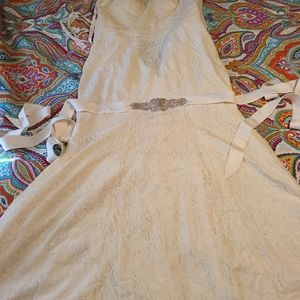 Wedding Dress Mermaid Style with Train - Never Worn